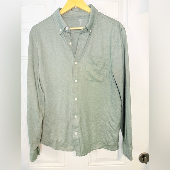 J. Crew Green Casual Button Down Shirt Classic Collar - Picture 1 of 3